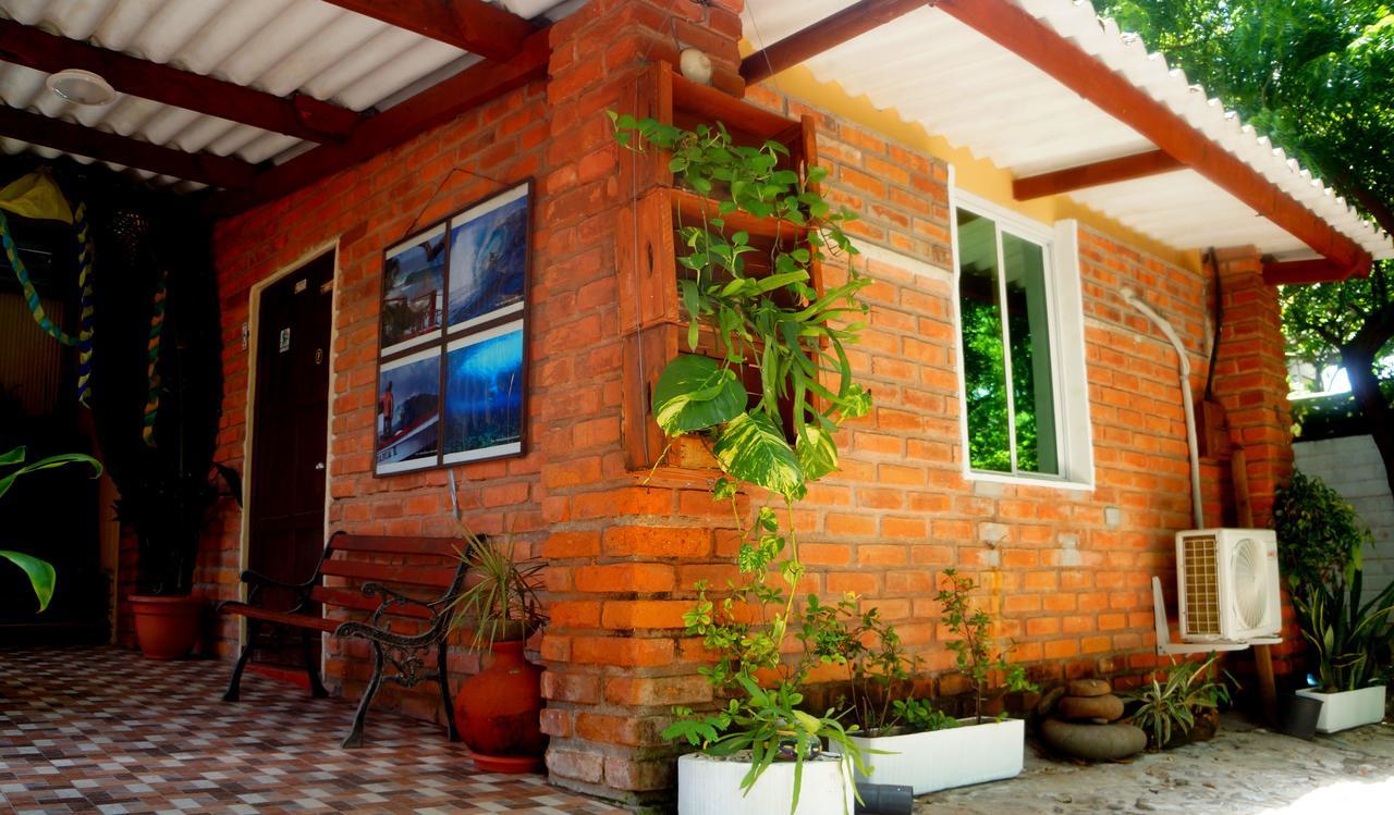 Hotel Casa Miramar La Libertad Exterior photo